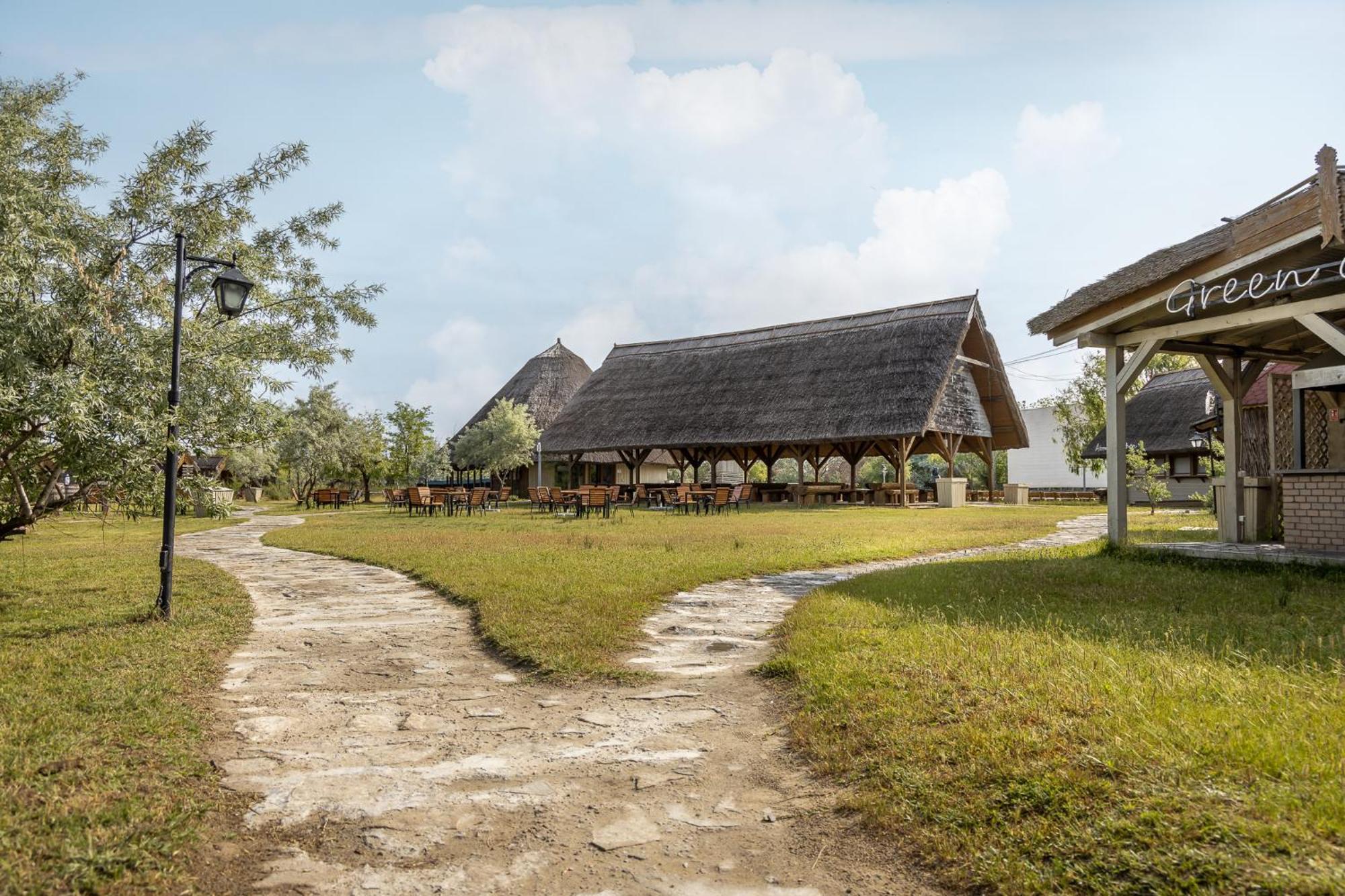 Dolphin Camping Sfantu Gheorghe  Exterior photo
