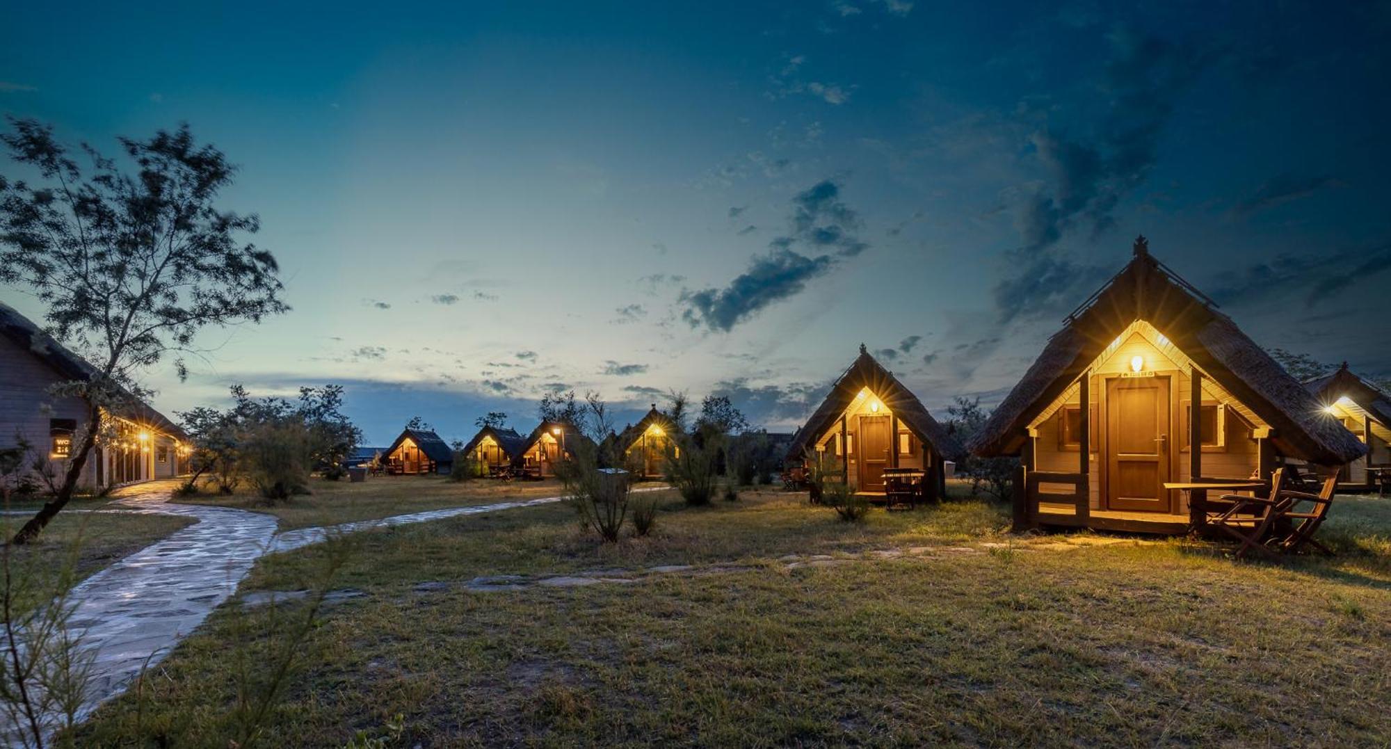 Dolphin Camping Sfantu Gheorghe  Exterior photo