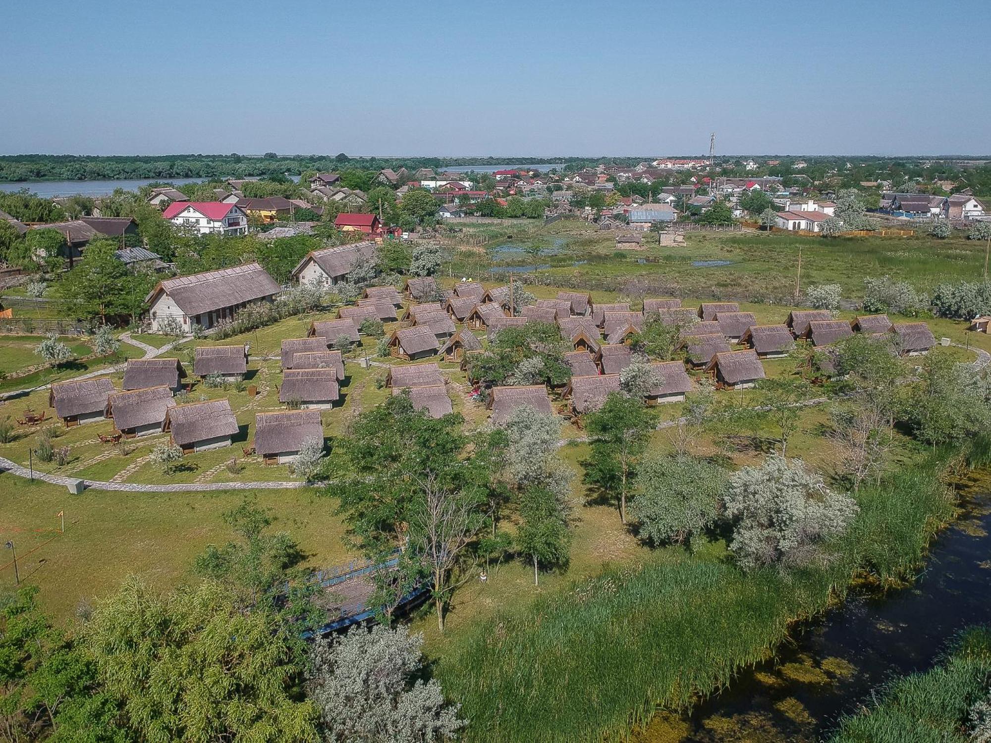 Dolphin Camping Sfantu Gheorghe  Exterior photo